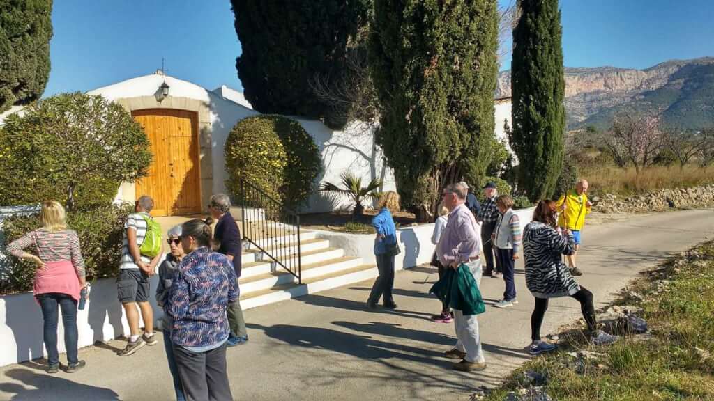 JESUS POBRE: Eastern campo, Cemetery & Church