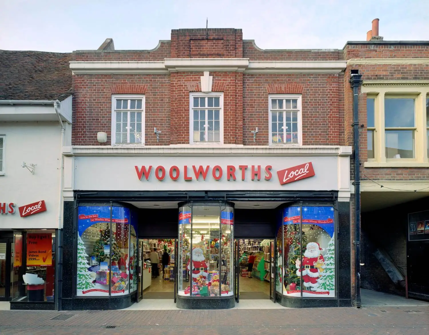 The History of Woolworths and the Amazing Exploits of Members of the Woolworth Family